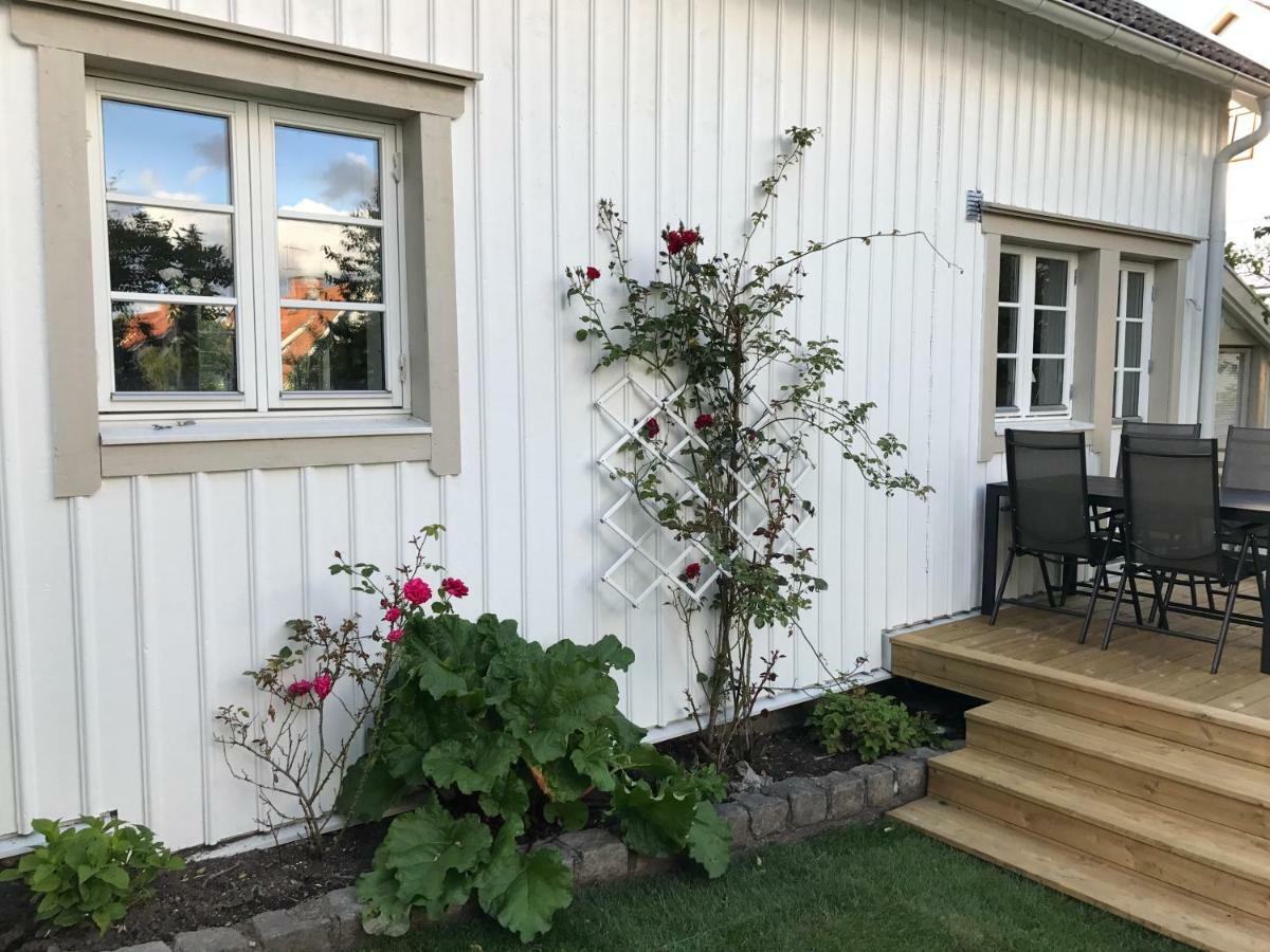 Pia'S House Villa กอเทนเบิร์ก ภายนอก รูปภาพ